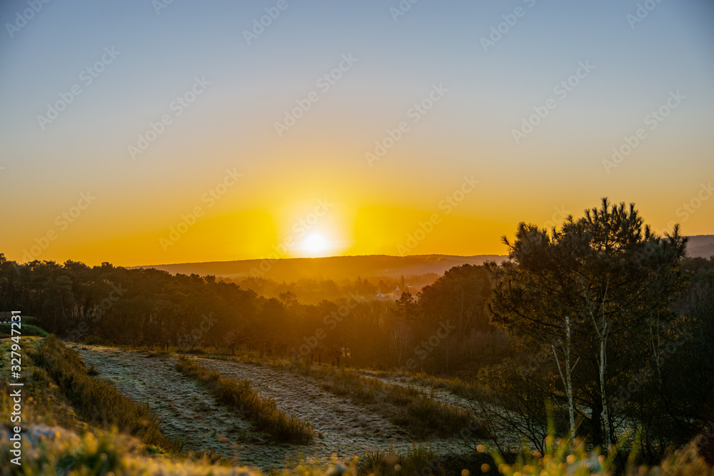 lever du soleil en plein hiver