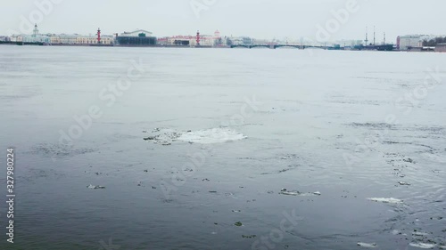 ice drift on the Neva