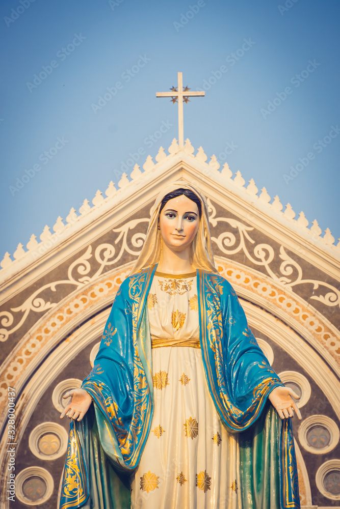 Virgin Mary With Blue Veil Praying On White Background Stock Photo, Picture  and Royalty Free Image. Image 46909036.