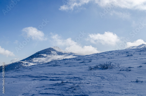 Bieszczady połonina Wetlińska zimą  © wedrownik52