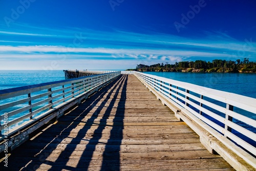 California Pacific coast wooden pier © DD25