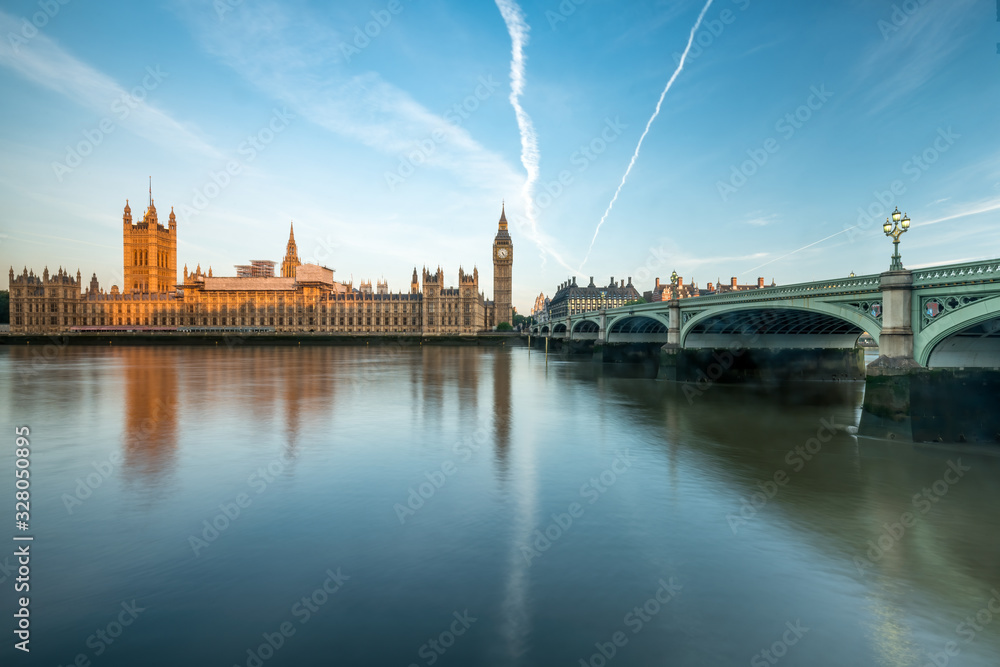 Fototapeta premium London skyline with Palace of Westminster and Big Ben