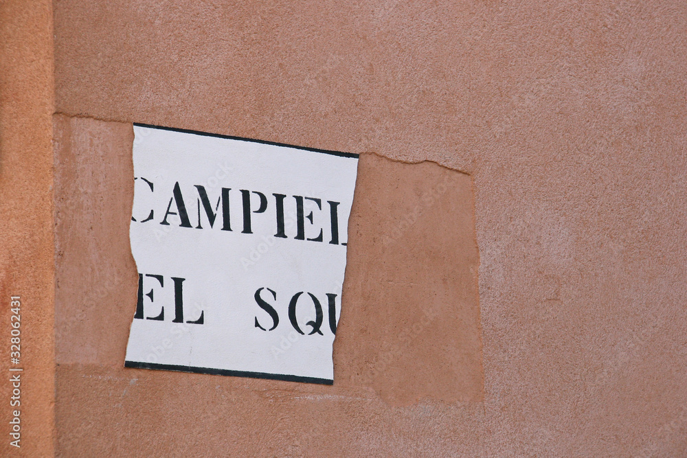 Obraz premium Old direction tables in Venice