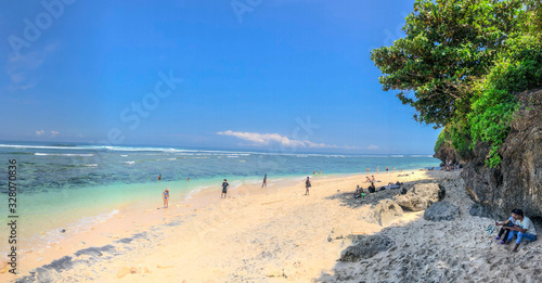 Fototapeta Naklejka Na Ścianę i Meble -  Bali, Indonesia - 28 April 2019 : Green Bowl Beach sea view.