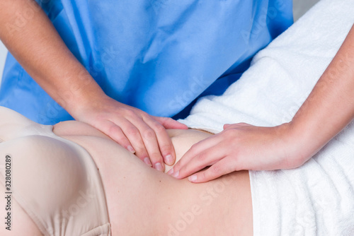 woman in a physiosexology therapy