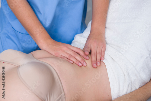 woman in a physiosexology therapy