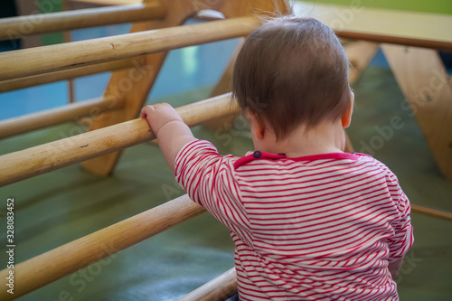 bébé gym photo