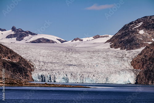 Gletscher in Grönland photo