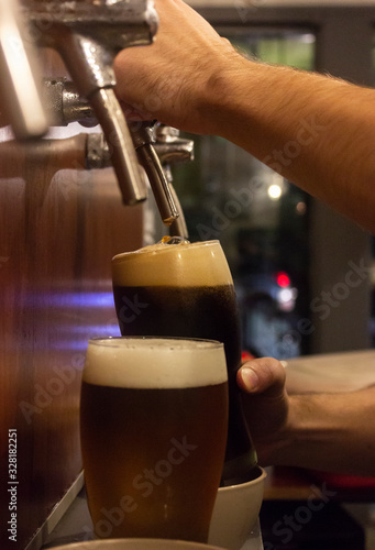 cerveza artesanal tirada
