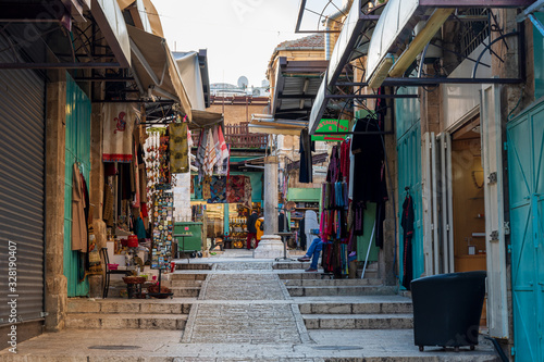 Traditional shops in the streets of Jerusalem © Dimitrios