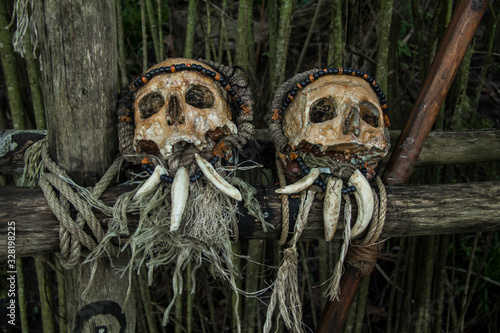 Photos art of cannibals