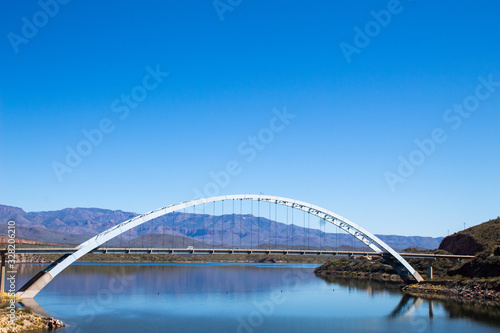 Roosevelt Bridge © Alexandra