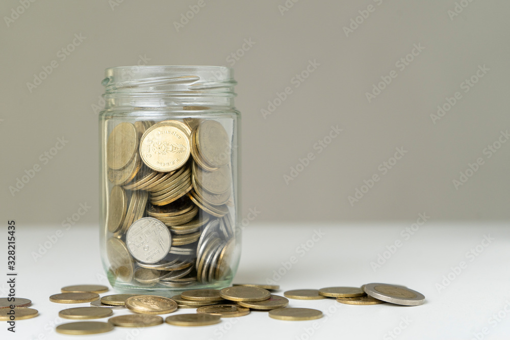 Saving money for future investments Saving money for future investments