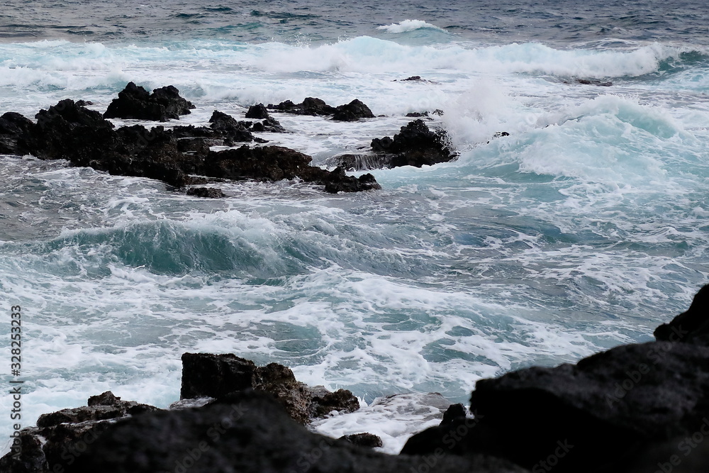 Obraz premium Faliste morze