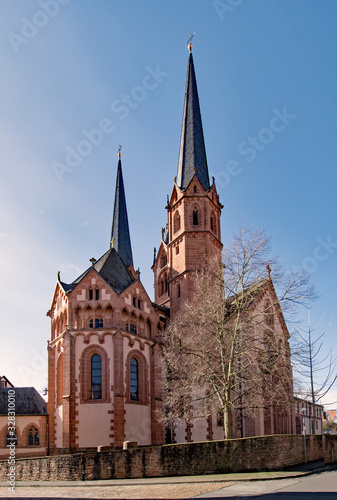 Die Marienkirche in Gelnhausen im Main-Kinzig-Kreis, Hessen, Deutschland 