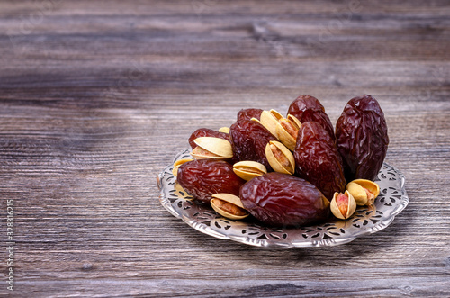 Dried dates with pistachios