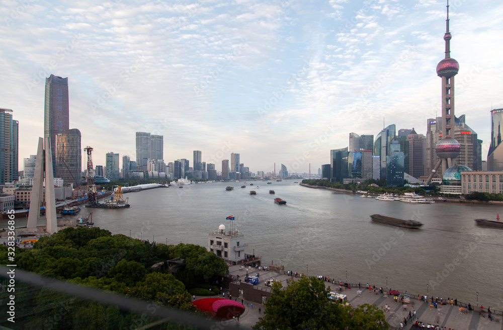 Fototapeta premium Huangpu river between Shanghai city districts