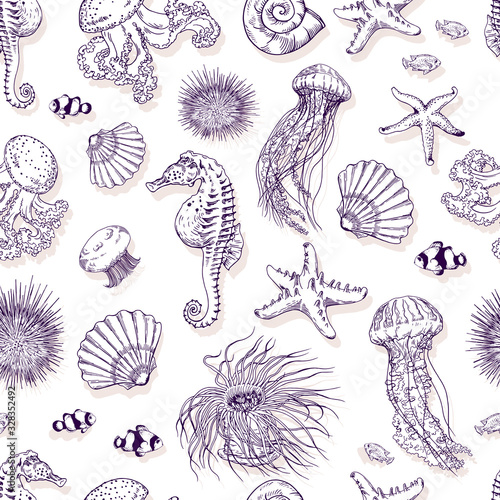 Seamless pattern with different types of sea animals.