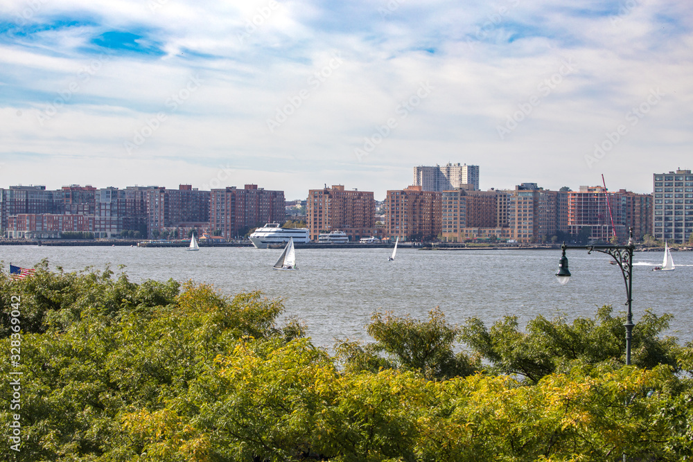 Naklejka premium New York Landscapes - Hudson river
