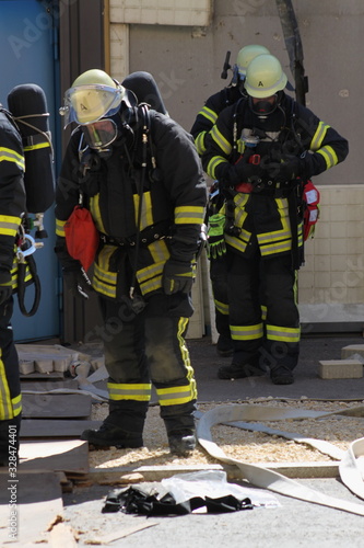 Feuerwehr im Einsatz 112