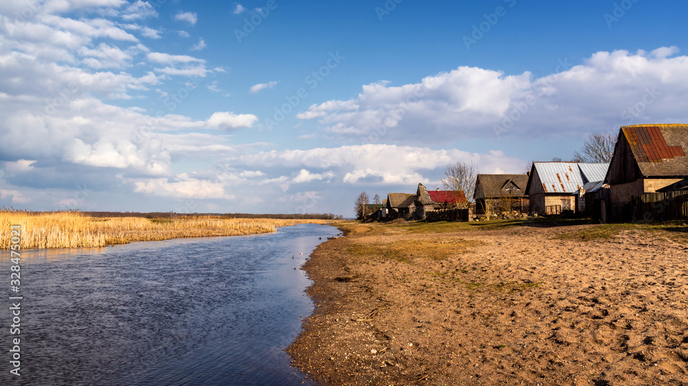 Fototapeta premium Wiosenna niżówka na Biebrzy, Jagłowo, Podlasie, Polska