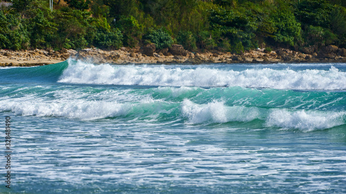 Canvas Print Big sea waves on the Nanwan beach in Taiwan