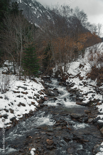 rio river en el a 1200m photo