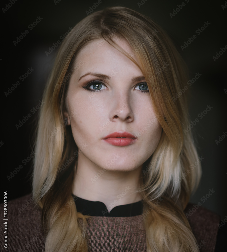 Naklejka premium Portrait of beautiful young woman. Selective focus.