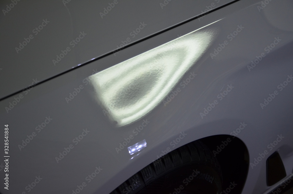 Fototapeta premium autodetailing , polerowanie auta , powłoka ceramiczna , szkło lakier , powłoka crystaliczna , polerowanie , woskowanie auta , lakier lustro , zabezpieczanie lakieru , auto detailing , autodetailing la
