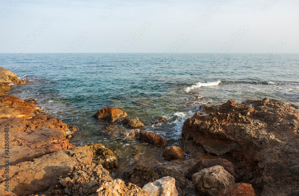 A clear day at the Renega de Oropesa beach