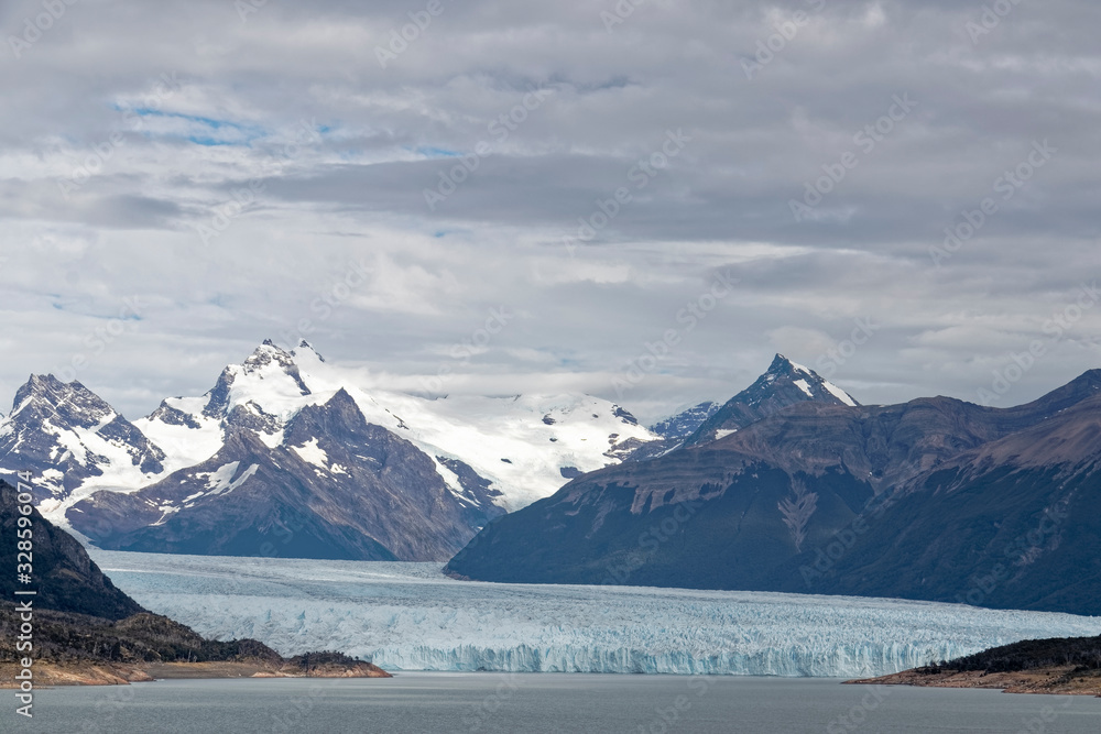 Glacier Perito Moreno - Most important tourist attractions. Glacier Perito Moreno - Most important tourist attractions.