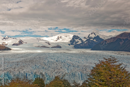 Glacier Perito Moreno - Most important tourist attractions.