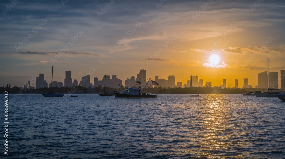 city sunset miami florida buildings boats sea ocean water panorama landscape sky skyscraper silhouette downtown dusk panoramic blue yellow