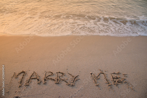Canvastavla marry me sign image