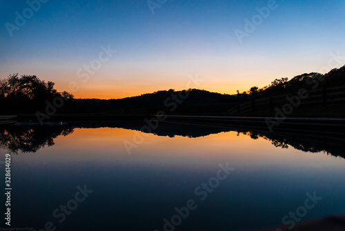 Fototapeta Naklejka Na Ścianę i Meble -  Sunset at the infinite pool