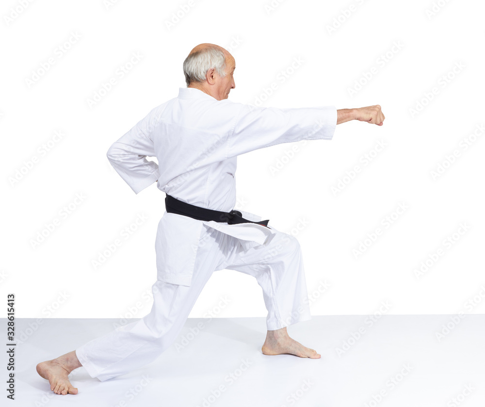 Sensey beats kick gyaku-tsuki Sensey beats kick gyaku-tsuki