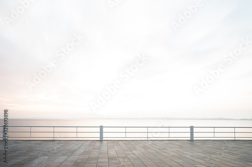 Fototapeta Naklejka Na Ścianę i Meble -  Sidewalk at the baltic sea