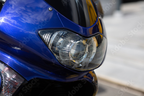 Fototapeta Naklejka Na Ścianę i Meble -  headlight of a motorcycle