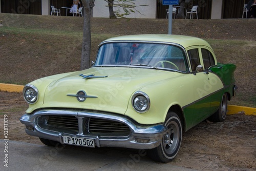 Vieille auto américaine à Cuba