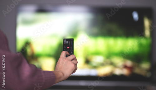 Smart tv and remote controller 