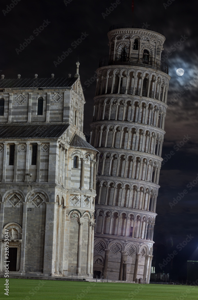 The Leaning Tower of Pisa under the full moon