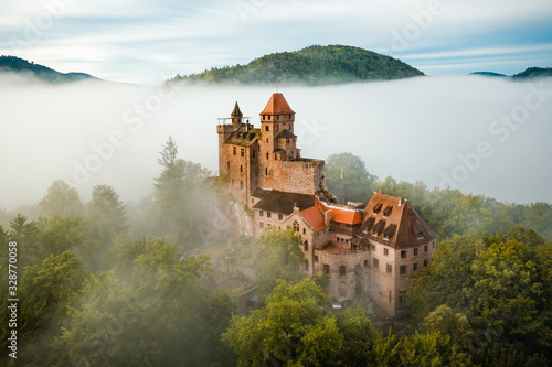 Burg Berwartstein im Nebel photo