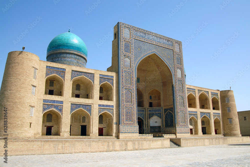 Mir-i-Arab madrasah. Bukhara, Uzbekistan.