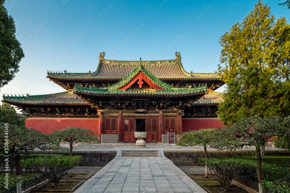 Longxing Temple in Zhengding, Shijiazhuang, Hebei, China.It was established in 586 and developed during the early Song Dynasty Longxing Temple in Zhengding, Shijiazhuang, Hebei, China.It was established in 586 and developed during the early Song Dynasty