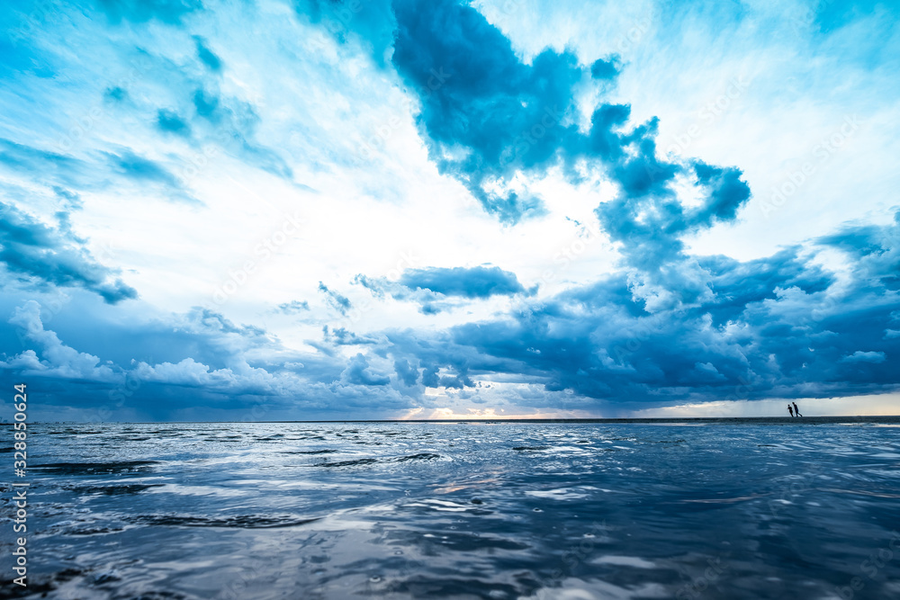 Fototapeta premium Spaziergang am Strand