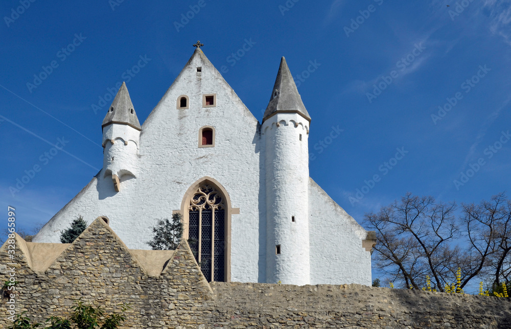 burgkirche in ingelheim