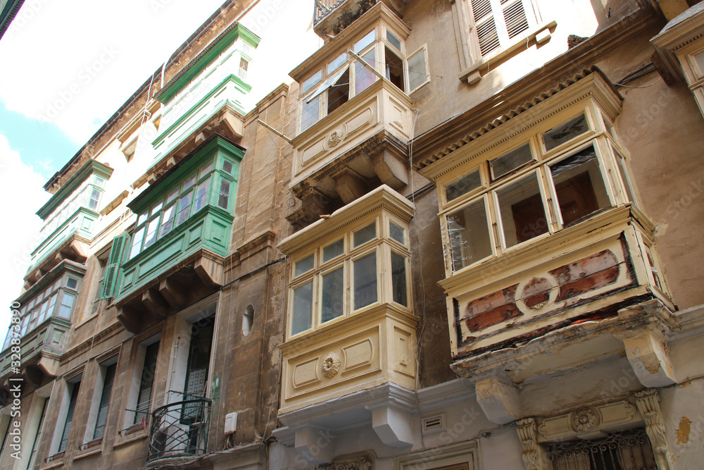 flats buildings or houses in valletta (malta)
