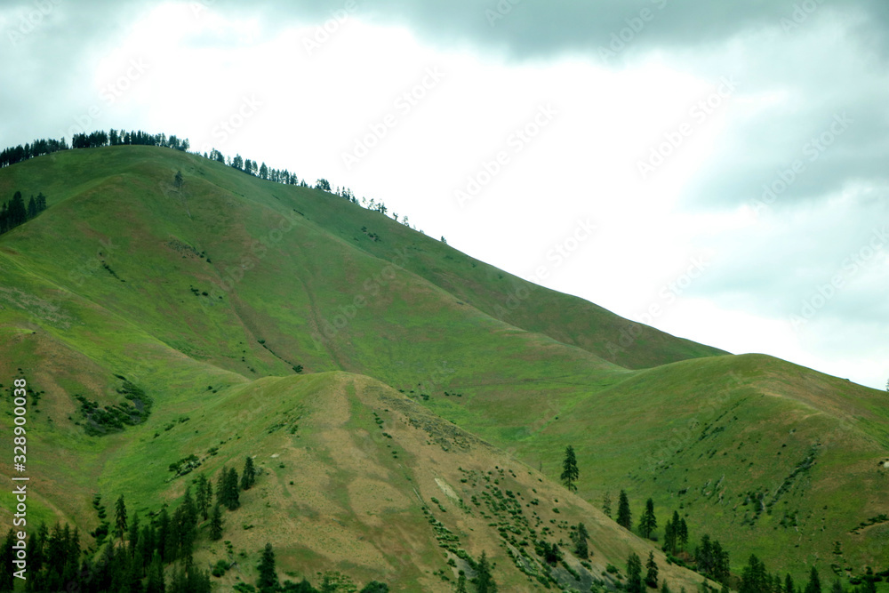 Obraz premium Steep Hills