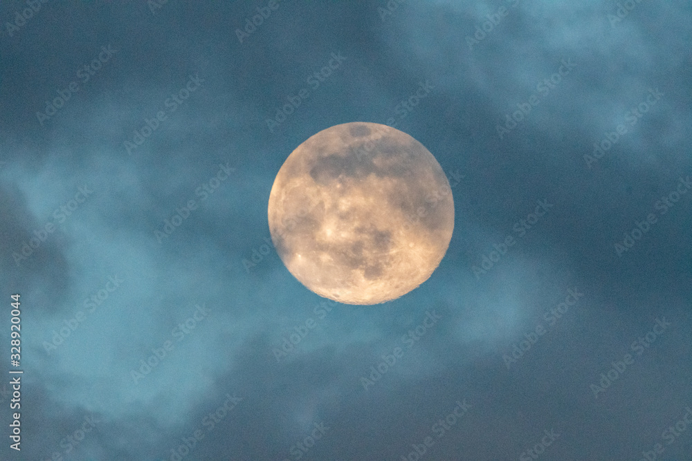 Moon Lune Moon Lune
