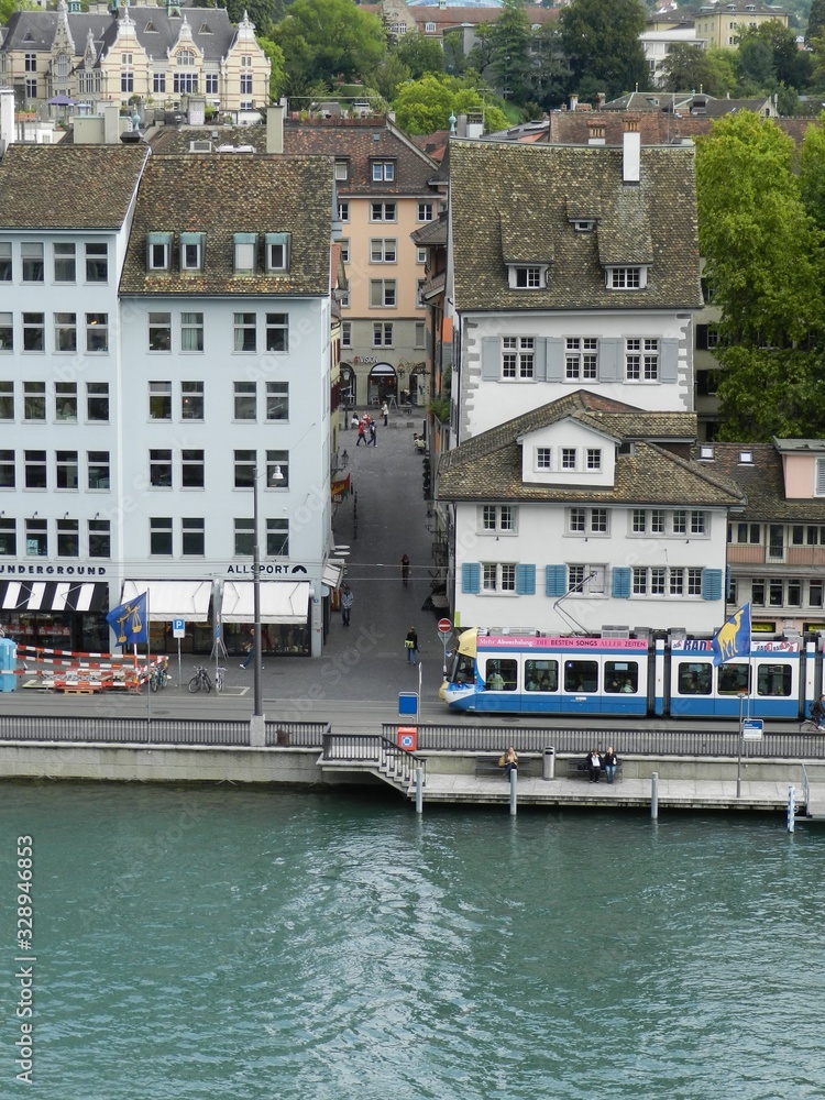 Naklejka premium Zurich, Switz., Cityscape with Tram
